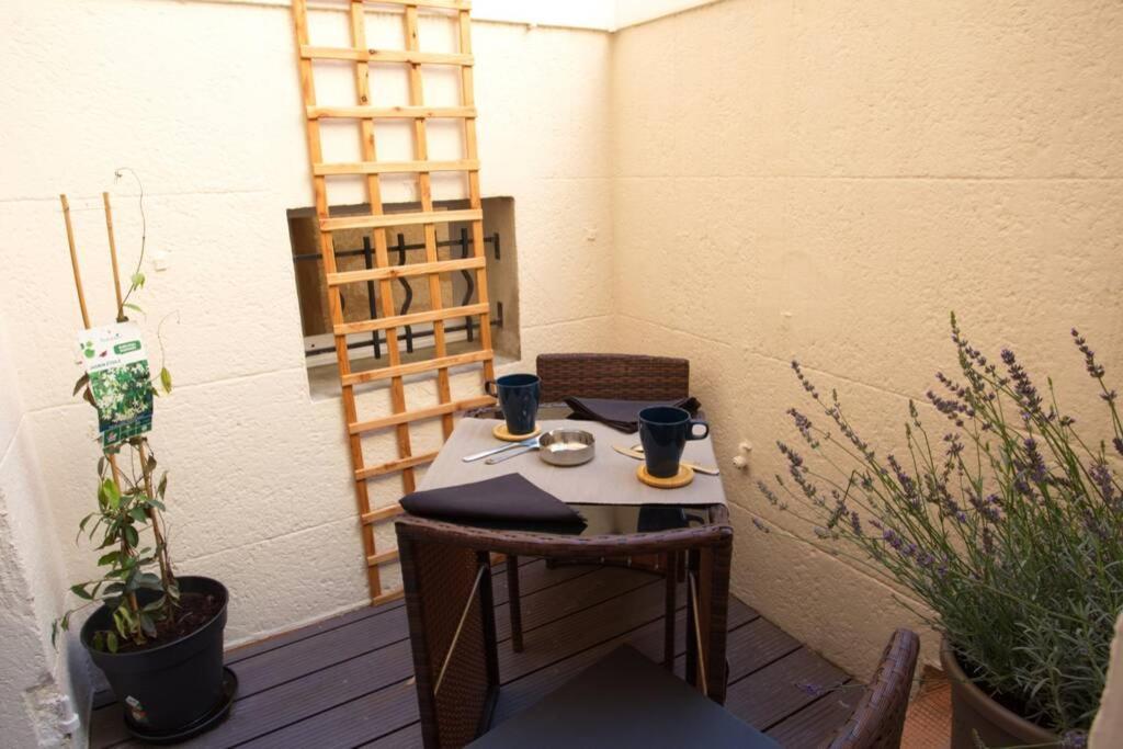 Les Secrets D'Alcove, Nuits Romantiques Avec Spa Aix-en-Provence Ngoại thất bức ảnh